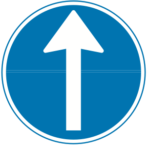 Påbudt kørselsretning frem - Kombi-Skilte