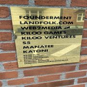 Graveret skilte/messing skilte